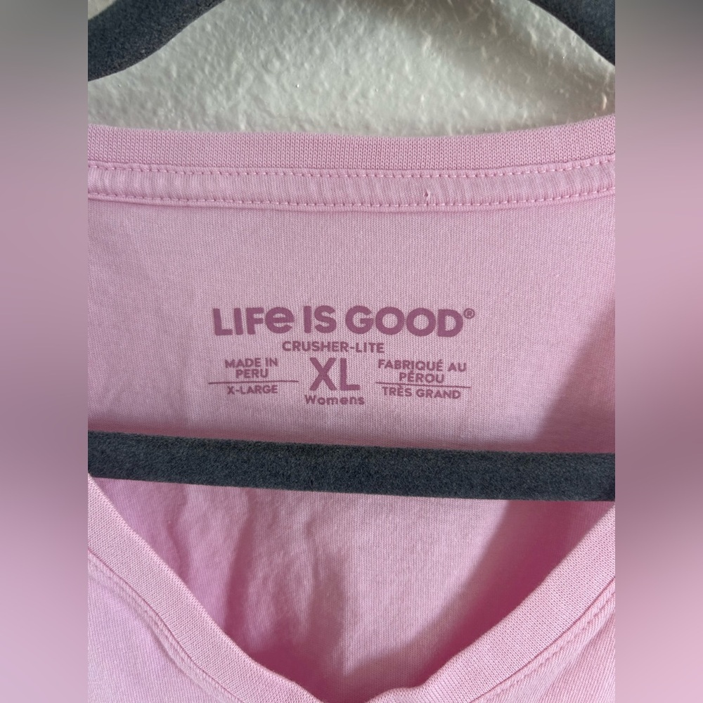 Life Is Good Crusher Lite V Neck Pink Flower Tshirt Womens Size XL - Picture 3 of 5
